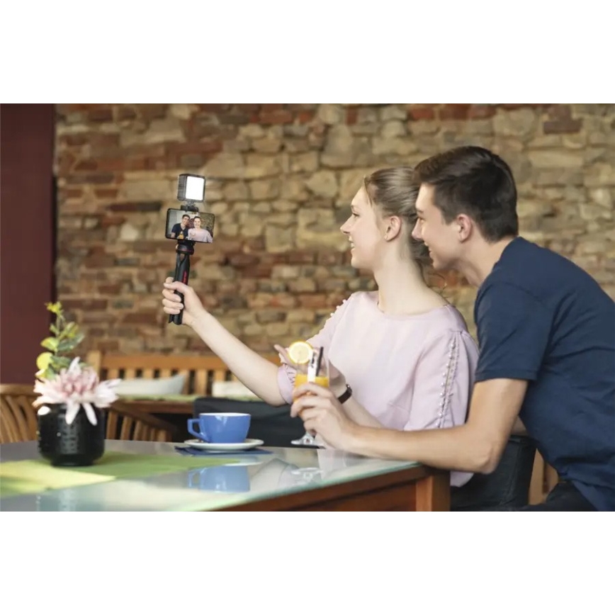 Hama - LED Iluminação com regulação para telefones, câmaras fotográficas e de vídeo LED/5,5W/2xAA