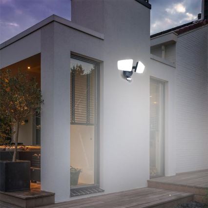 Holofote exterior LED com sensor LED/24W/230V 3000/4000/6000K IP54 preto