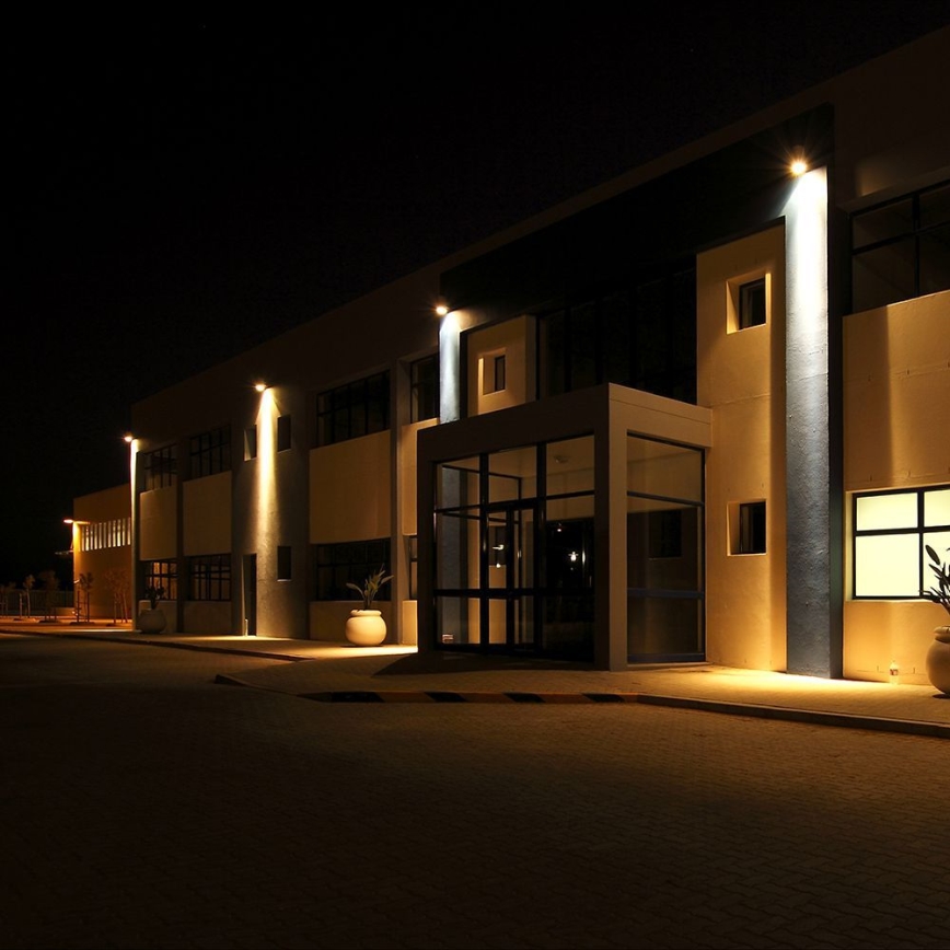 Holofote LED LED/100W/230V 4000K IP65 branco