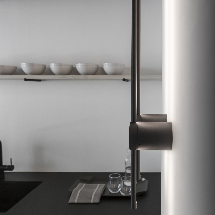 Ideal Lux - Iluminação de parede LED ESSENCE LED/12W/230V 3000K 70 cm CRI 90 preto