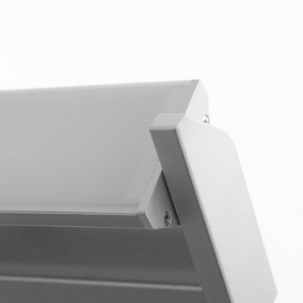 Iluminação de armário de cozinha LED LED/15W/230V prata