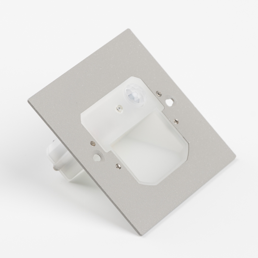 Iluminação de escada LED com sensor de movimento LED/1,5W/230V 3000K/4000K/6500K
