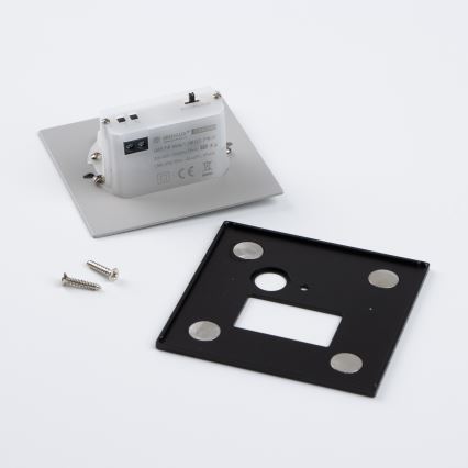 Iluminação de escada LED com sensor de movimento LED/1,5W/230V 3000K/4000K/6500K