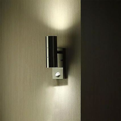Iluminação de parede exterior com sensor 2xGU10/35W/230V IP44
