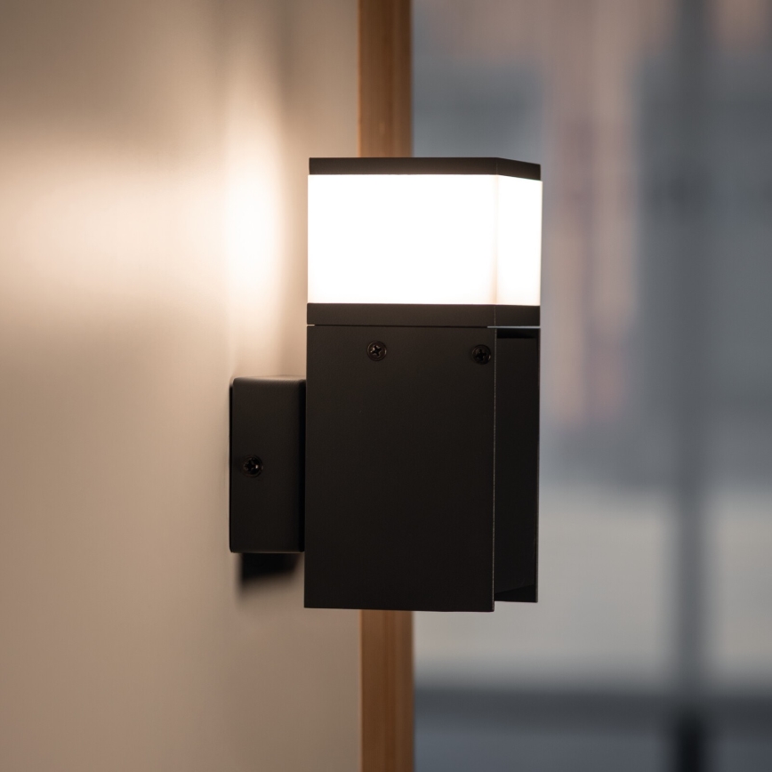Iluminação de parede exterior DASTEN 1xG9/11W/230V IP44 preto