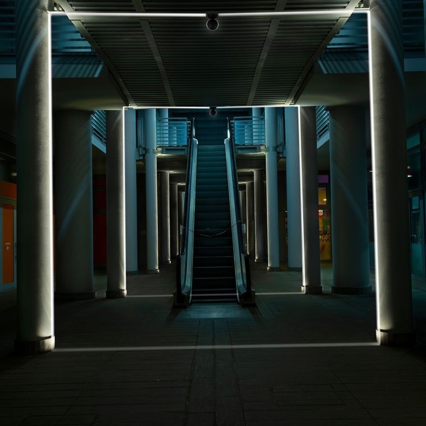 Candeeiro de parede exterior LED flexível LED/7W/230V 4000K IP65 preto
