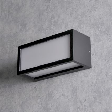 Iluminação de parede exterior MITO 1xE27/12W/230V IP54