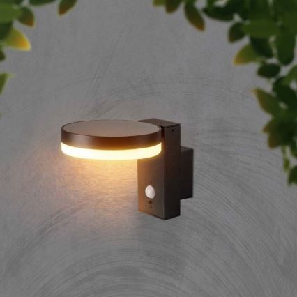 Iluminação de parede LED solar para exterior com sensor  LED/5,5W/3,7V 3000K IP54 2000 mAh