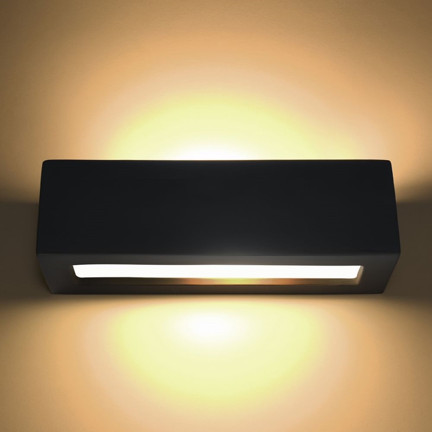 Iluminação de parede VEGA 1xE27/60W/230V preta