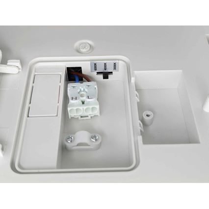 Iluminação de teto de casa de banho LED LED/18W/230V 3000/4000/6000K 28x28 cm IP44