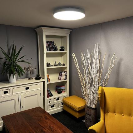 Iluminação de teto LED com regulação LED/48W/230V 2700-6500K Wi-Fi Tuya + controlo remoto