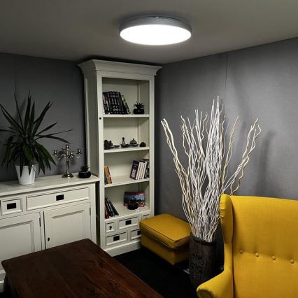 Iluminação de teto LED com regulação LED/48W/230V 2700-6500K Wi-Fi Tuya + controlo remoto