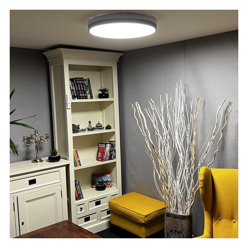 Iluminação de teto LED com regulação LED/48W/230V 2700-6500K Wi-Fi Tuya + controlo remoto