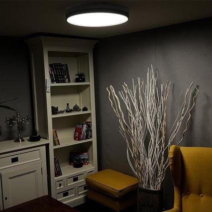 Iluminação de teto LED com regulação LED/48W/230V 2700-6500K Wi-Fi Tuya + controlo remoto