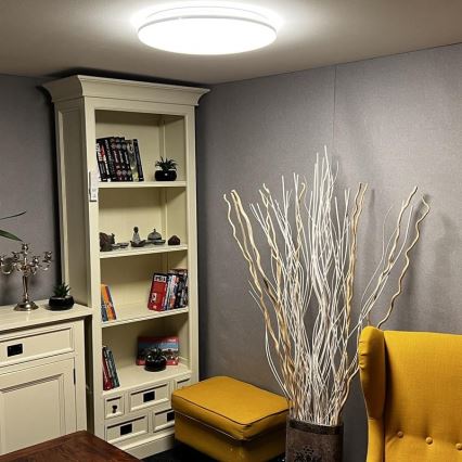Iluminação de teto LED com regulação LED/48W/230V 2700-6500K Wi-Fi Tuya + controlo remoto
