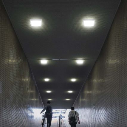 Iluminação de teto LED LED/6W/230V 3000K 12x12 cm branco