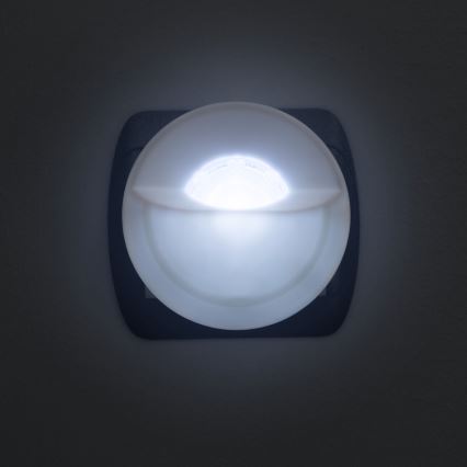 Iluminação de tomada de navegação LED com sensor LED/1W/230V 6000K