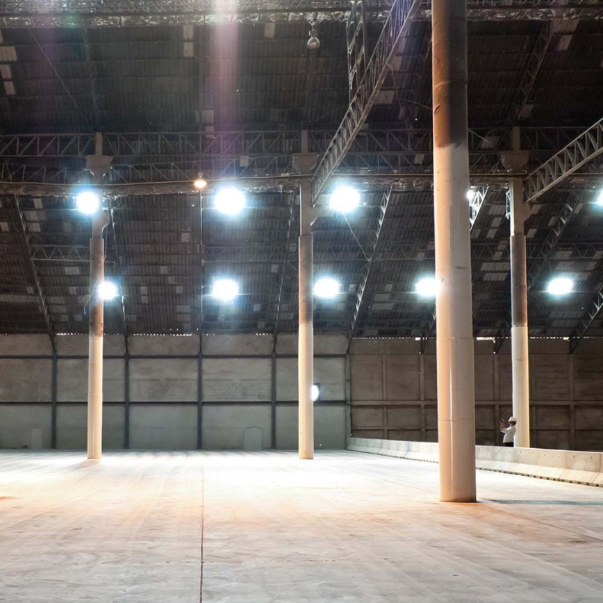 Iluminação de trabalho LED High Bay LED/200W/230V IP65 6500K