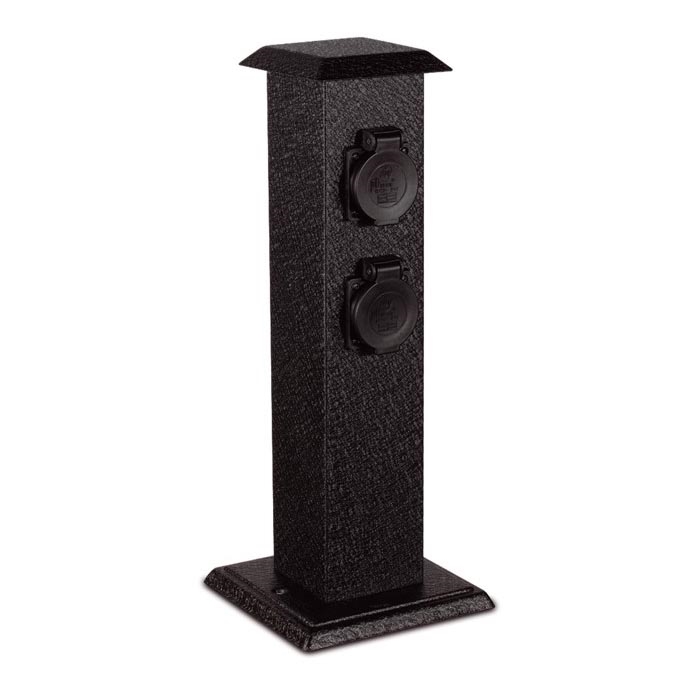 Iluminação exterior com tomada 4Z IP44