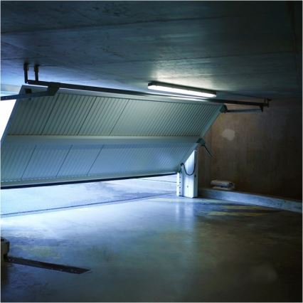 Iluminação industrial fluorescente HERMIC T8 2xG13/18W/230V IP65