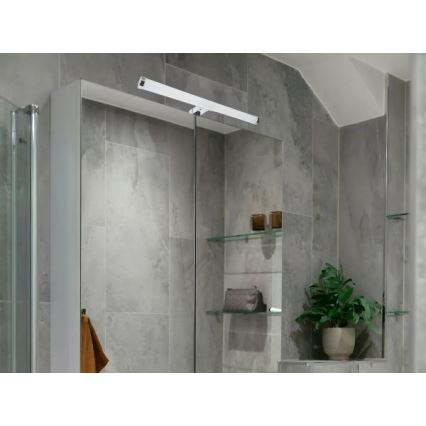 Iluminação LED para espelho de casa de banho LED/10W/230V 45 cm IP44 cromado brilhante