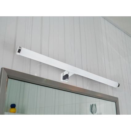 Iluminação LED para espelho de casa de banho LED/12W/230V 59,5 cm IP44 cromado brilhante
