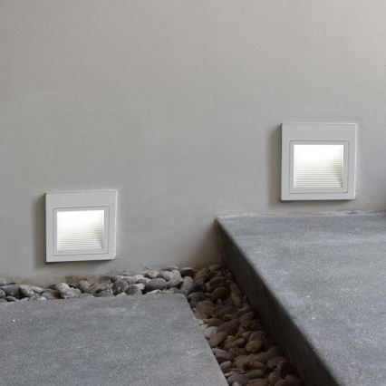Iluminação para escadas exteriores LED LED/5W/230V 3000K IP65 branco