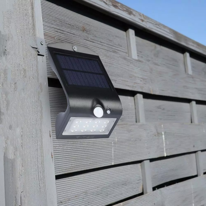 Iluminação solar de parede LED com sensor LED/1.5W/3,7V IP65 1200 mAh