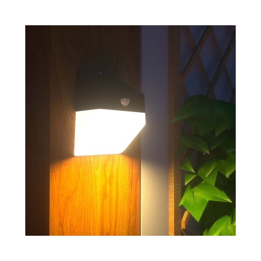 Iluminação solar de parede LED com sensor LED/2W/3,7V 4000K IP65