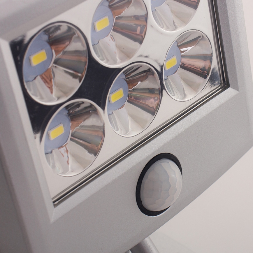 Iluminação solar LED com sensor de movimento e de crepúsculo LED/3xAA IP44