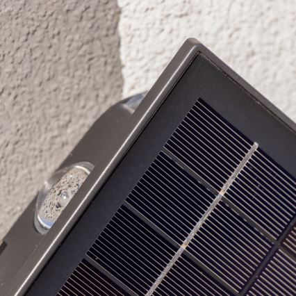 Iluminação solar de parede LED com sensor LED/2W/5V IP54