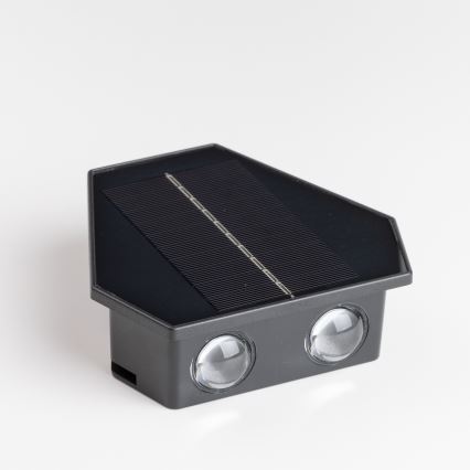 Iluminação solar de parede LED com sensor LED/2W/5V IP54