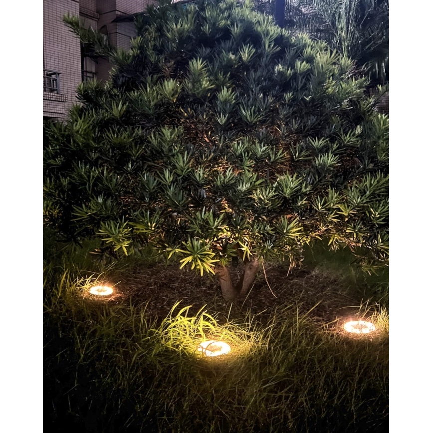 CONJUNTO 4x Luzes solares LED com regulação e sensor LED/0,048W/2V IP68 600 mAh