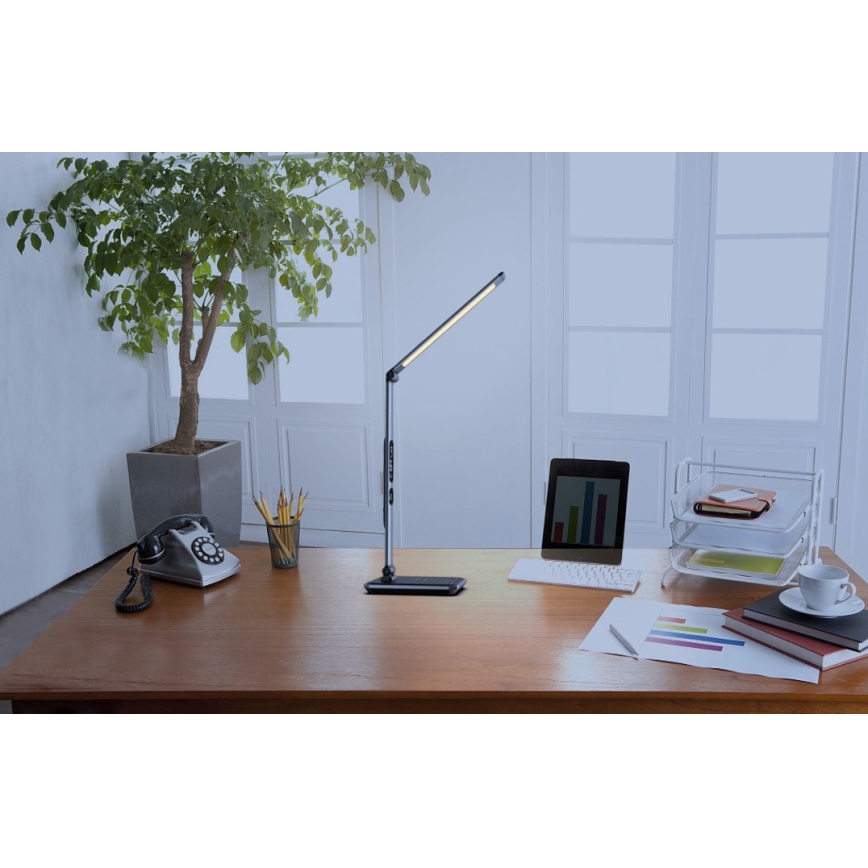 Candeeiro de mesa LED com regulação LED/8,5W/230V com carregamento sem fios