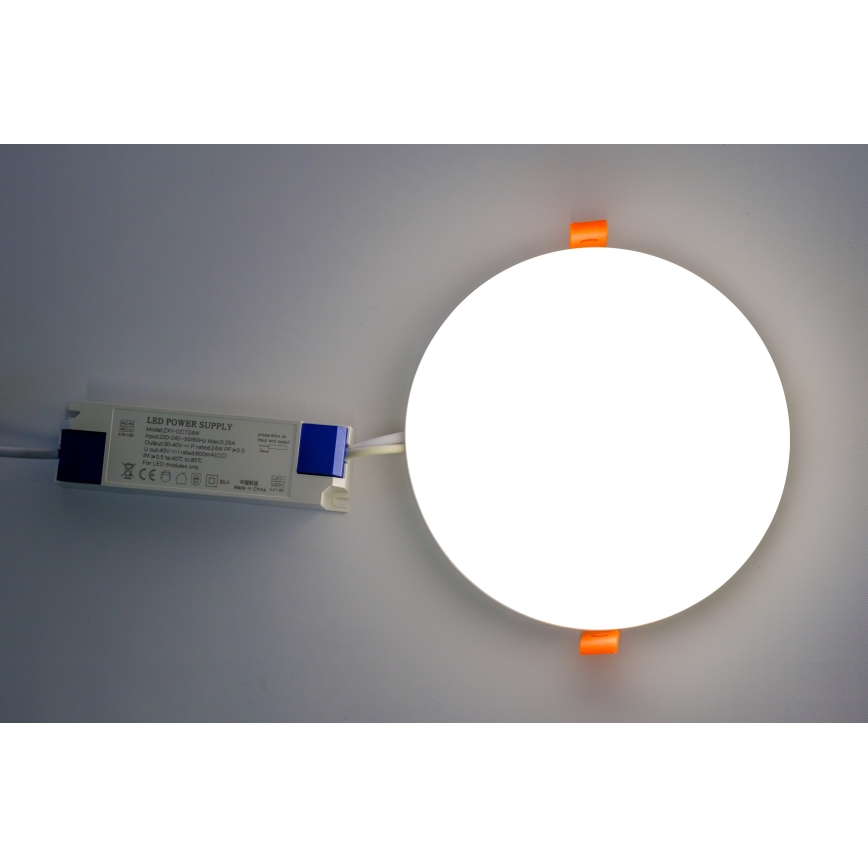 Immax NEO 07109K - Iluminação embutida de casa de banho LED com regulação LED PRACTICO LED/24W/230V Tuya