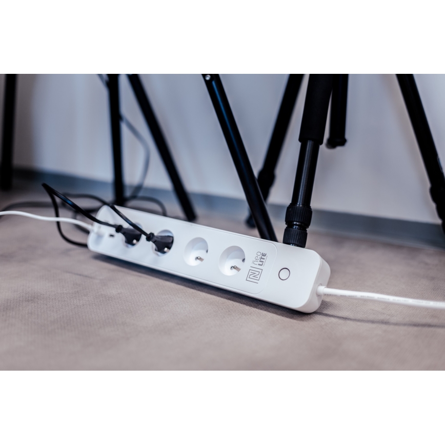 Immax NEO 07707L - Cabo de extensão NEO LITE Smart 4AC + 4USB Wi-Fi Tuya 1,5m