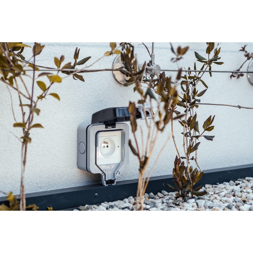 Immax NEO 07708L - Tomada exterior NEO LITE Smart 1x230V IP65 Wi-Fi Tuya