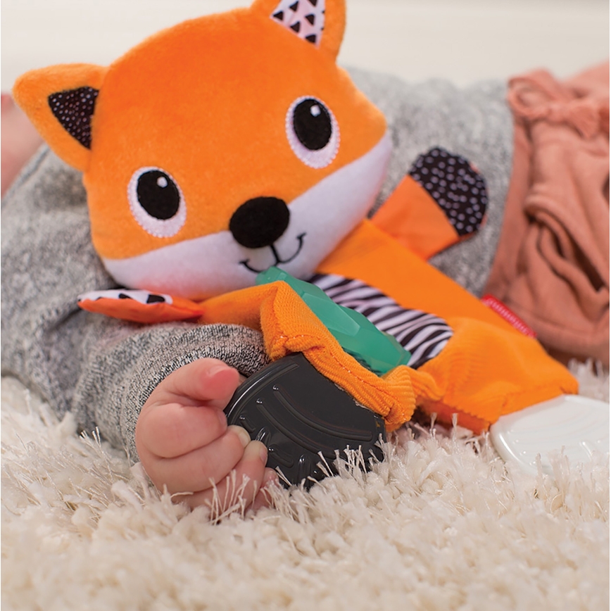 Infantino - Brinquedo de peluche com acessório para morder raposa