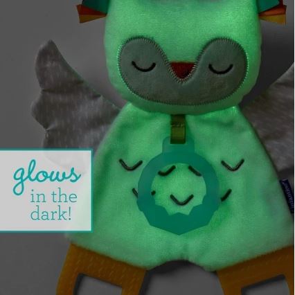 Infantino - Candeeiro noturno com um brinquedo brilhante de peluche Owl