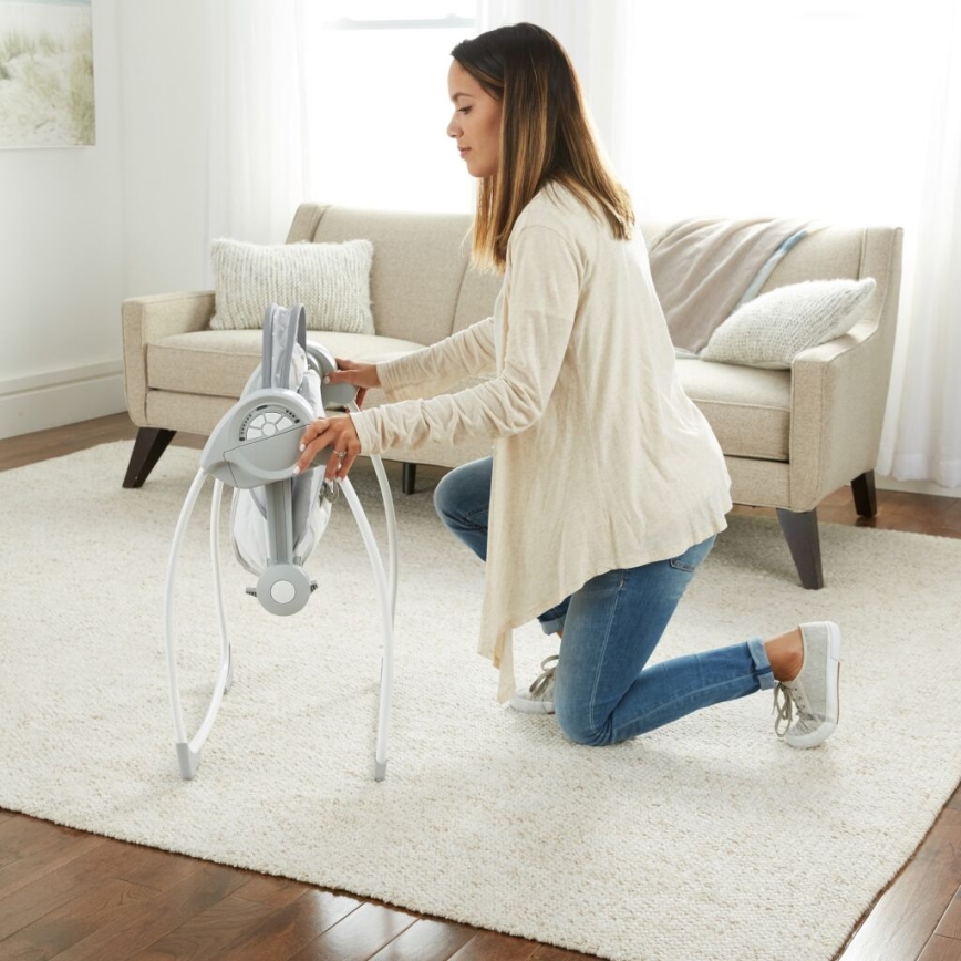 Ingenuity - Baloiço para bebé com melodia CUDDLE LAMB