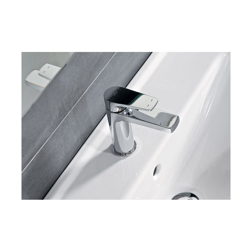 JIKA H3111X10041101 - Misturadora para lavatório CUBITO 10,5 cm cromo brilhante