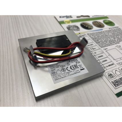 Iluminação de escadas LED com sensor LED/0,8W/12V 3000K