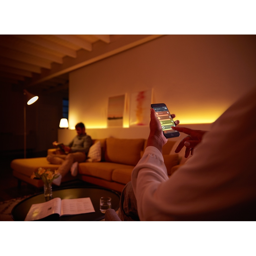 Lâmpada LED com regulação Hue WHITE E14/5,5W/230V 2700K