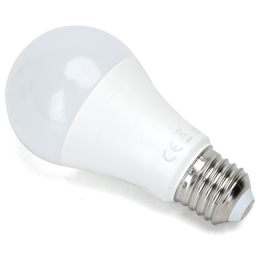 Lâmpada LED com sensor de anoitecer A60 E27/12W/230V 3000K - Aigostar