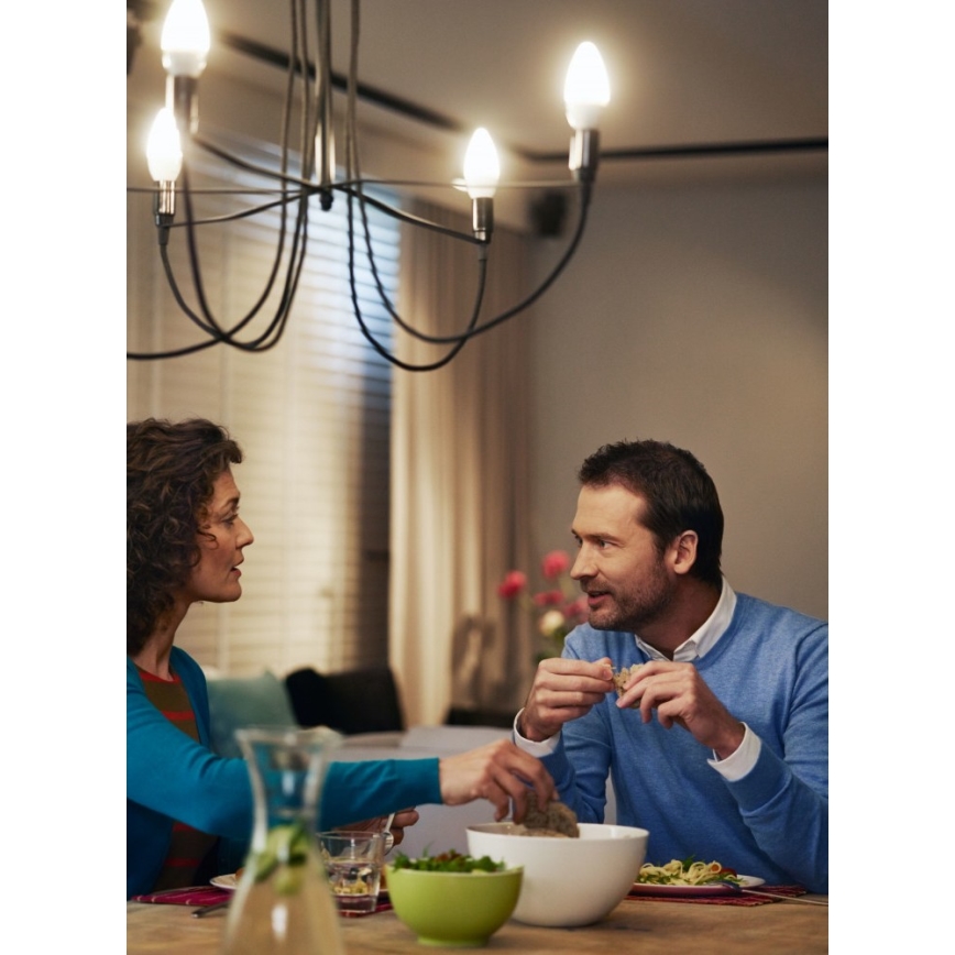 Lâmpada LED Philips E14/5,5W/230V 2700K