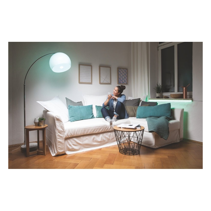 Lâmpada LED RGB com regulação STAR+ A60 E27/9W/230V 2700K - Osram