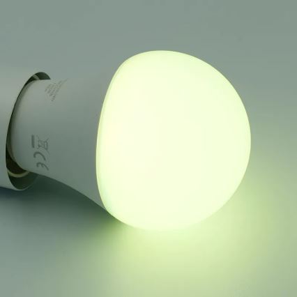 Lâmpada LED RGBW com regulação A60 E27/9W/230V 2700-6500K Wi-Fi Tuya