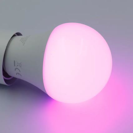 Lâmpada LED RGBW com regulação A60 E27/9W/230V 2700-6500K Wi-Fi Tuya