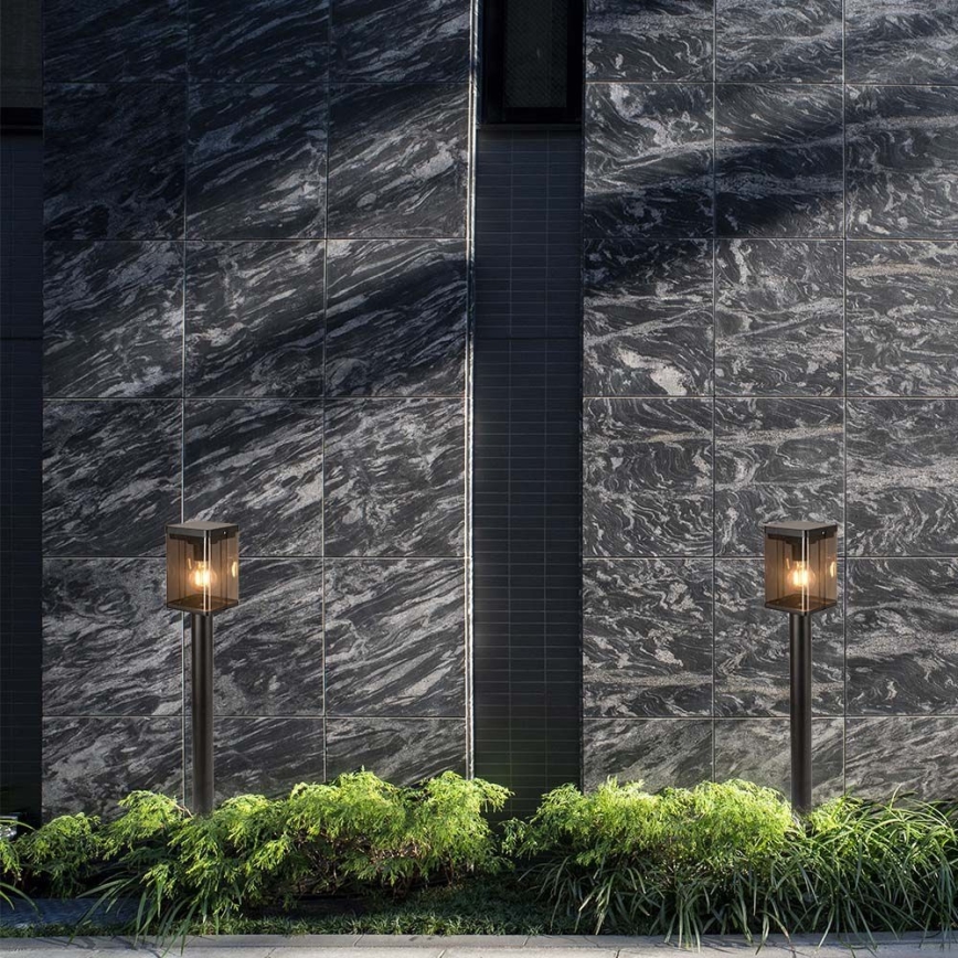 Lâmpada solar LED exterior com sensor LED/2,5W/3,7V 3000K IP54 2000 mAh preta