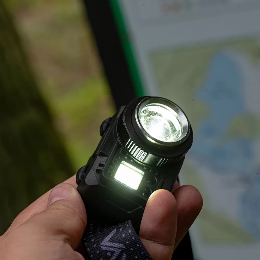 Lanterna de cabeça LED com regulação, sensor e luz vermelha  LED/6W/5V/3xAAA IP44 500 brilhante 1200 mAh